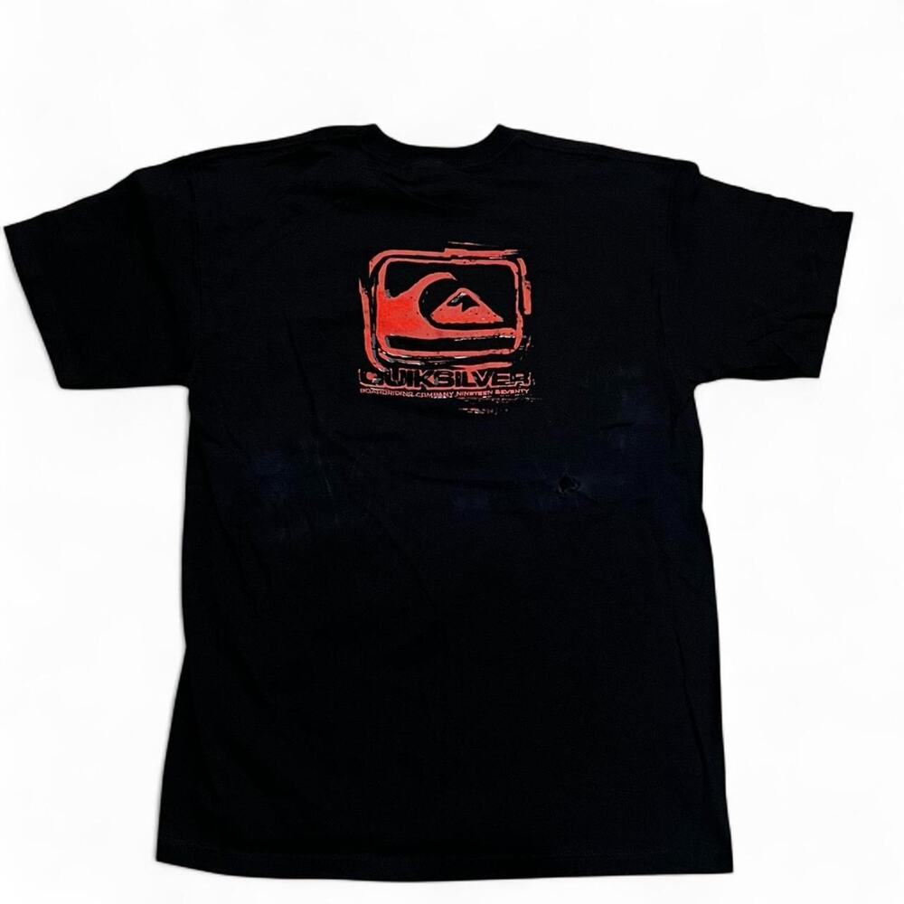 Quiksilver Vintage Black & Red Logo T-shirt, Large